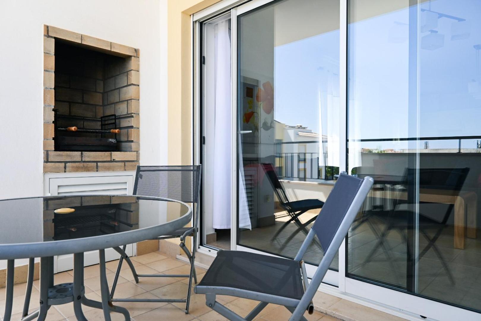 Uma Casa A Beira Sol Bed & Breakfast Lagos Exterior photo