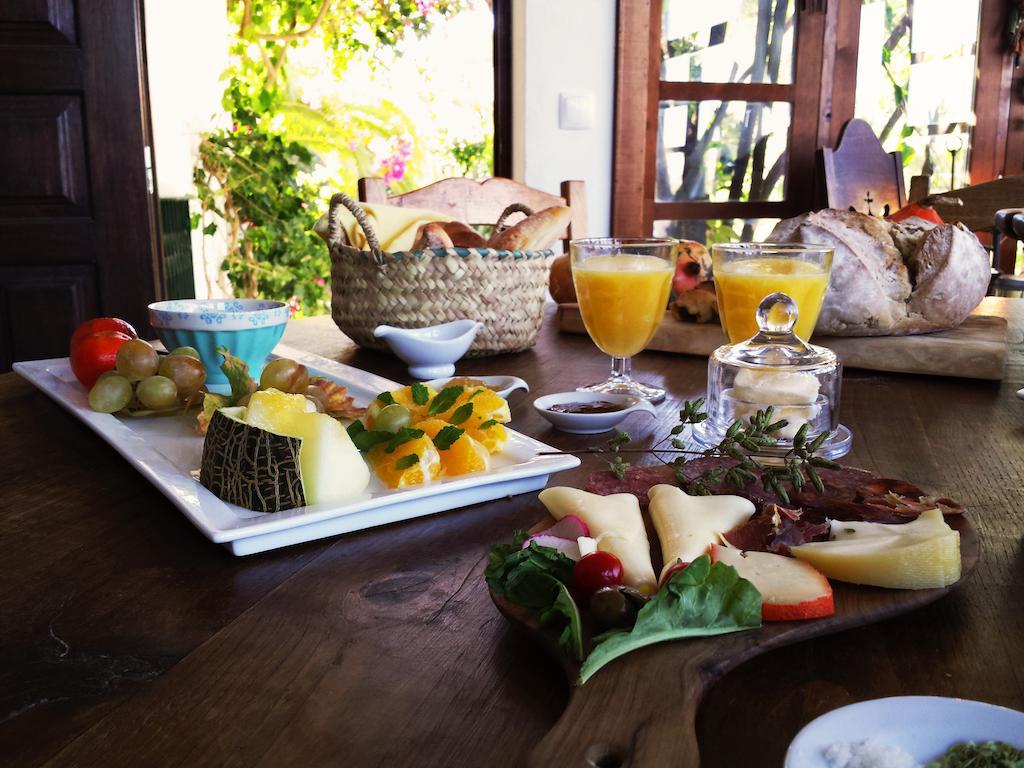 Uma Casa A Beira Sol Bed & Breakfast Lagos Exterior photo