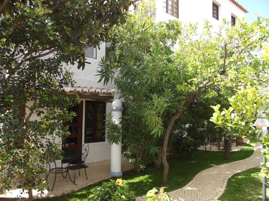 Uma Casa A Beira Sol Bed & Breakfast Lagos Exterior photo